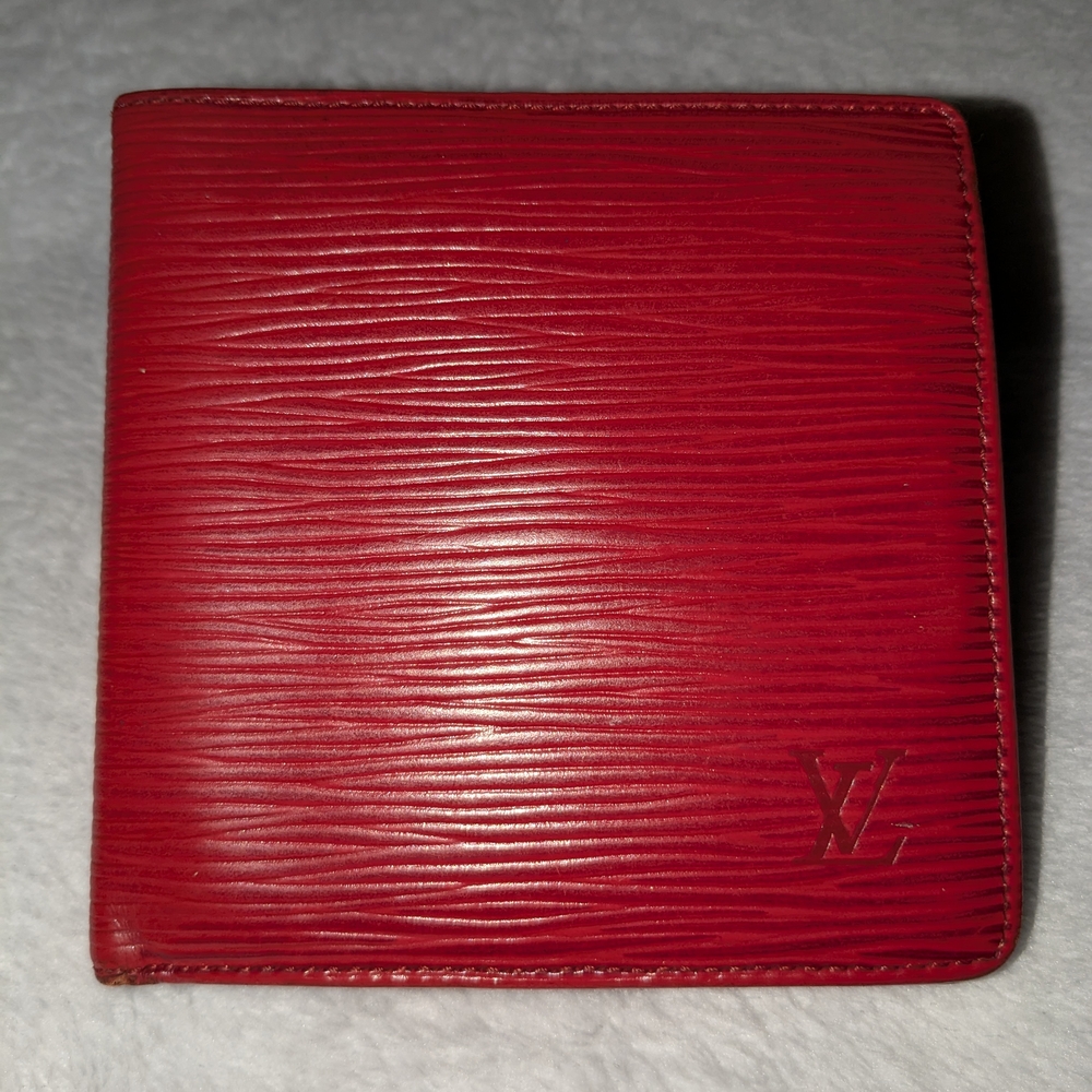 **Huge $ DROP** Louis Vuitton Epi Portefeuille Marco Bifold Wallet -  EUC-